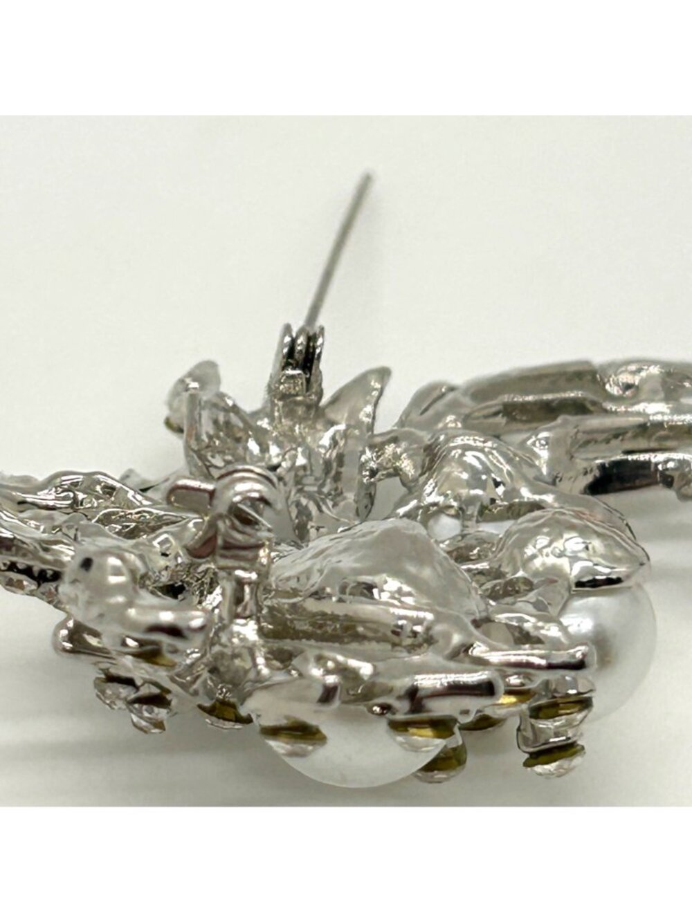 Faux Pearl & Rhinestone Brooch Silver-tone Floral Pin Glam Elegant - Picture 7 of 15